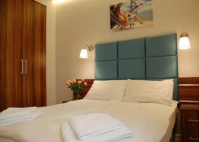 Проживание в семье Star *